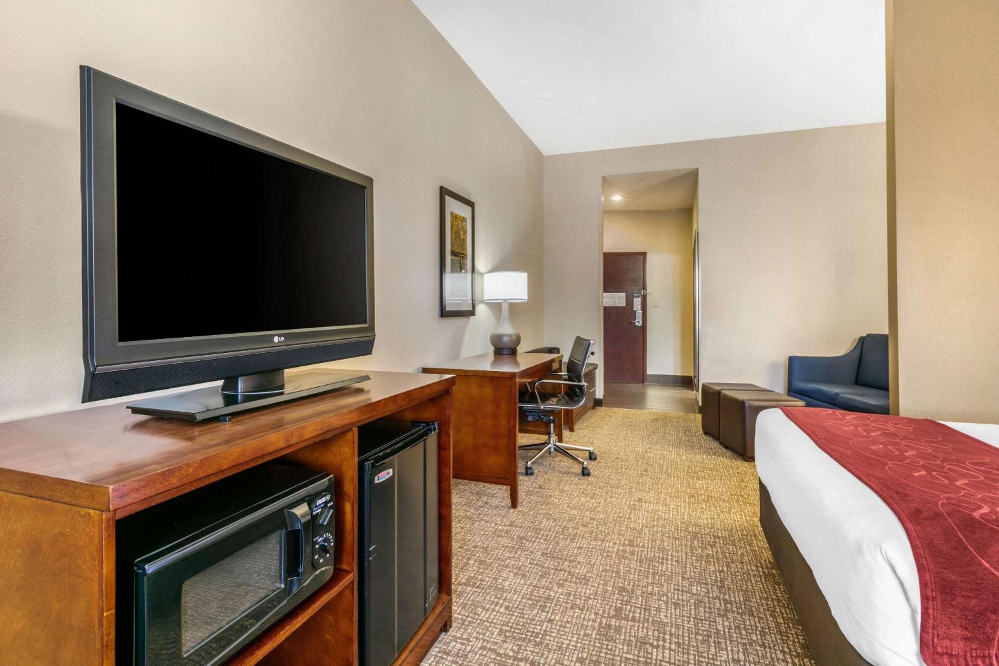 Comfort Suites Forrest City Exterior photo